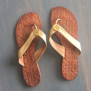 Tory burch sandals/flip flop